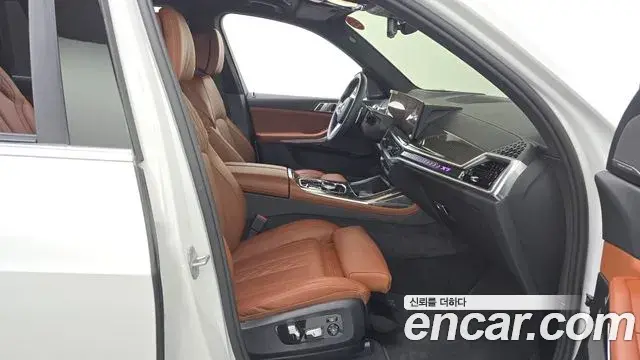 BMW X7 2026 — Photo 2/34