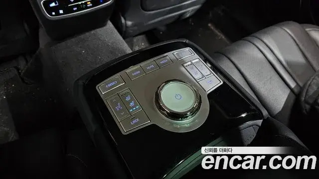 Genesis G80 2023 — Şəkil 23/36