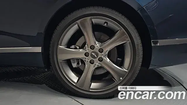 Genesis G80 2023 — Şəkil 24/36
