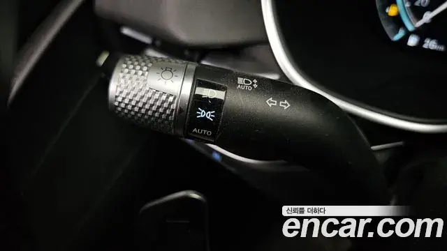 Genesis G80 2023 — Şəkil 31/36