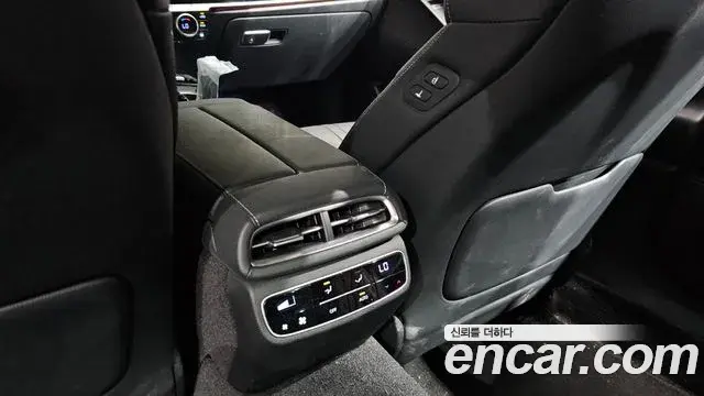 Genesis G80 2023 — Şəkil 3/36