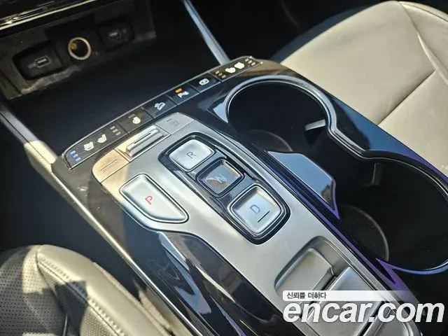 Hyundai The New Tucson 2021 — Фото 8/20