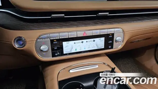 Genesis G90 2023 — Şəkil 36/38
