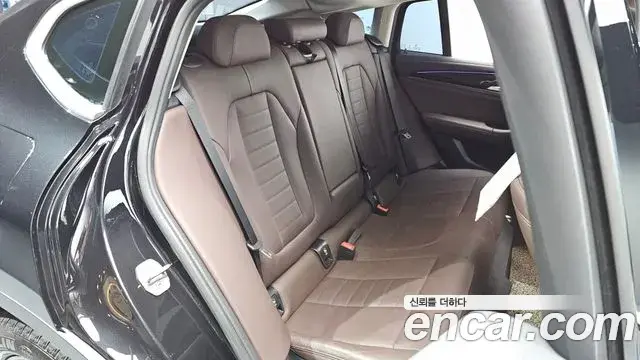 BMW X4 2020 — ფოტო 14/31