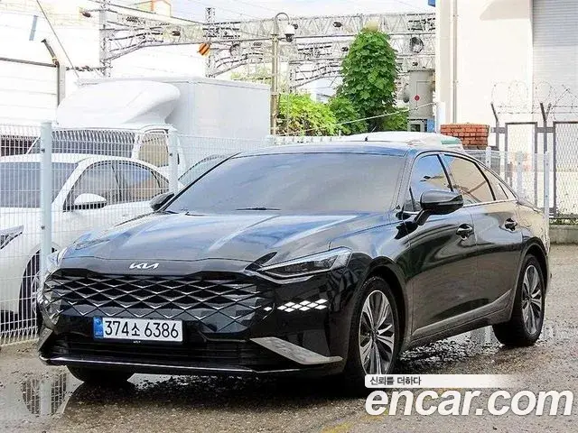 Kia K8 2022 — Photo 9/20