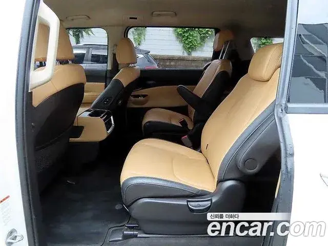 Kia Carnival 2022 — Şəkil 20/20