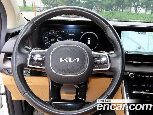 Kia Carnival 2022 — Şəkil 8/20