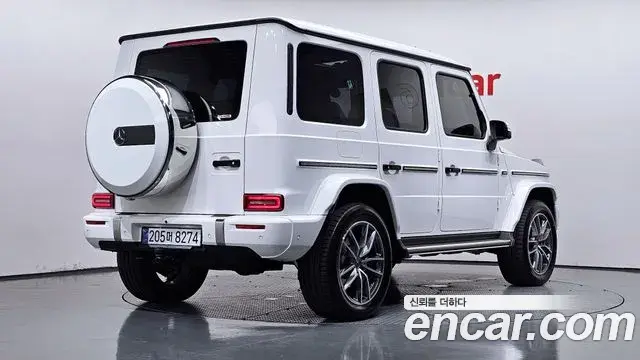 Mercedes-Benz G-Class 2025 — Фото 2/20