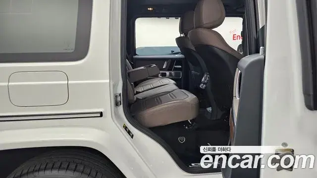 Mercedes-Benz G-Class 2025 — Фото 11/20