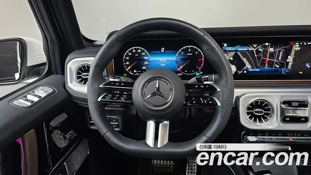 Mercedes-Benz G-Class 2025 — Фото 12/20