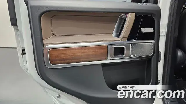 Mercedes-Benz G-Class 2025 — ფოტო 29/37