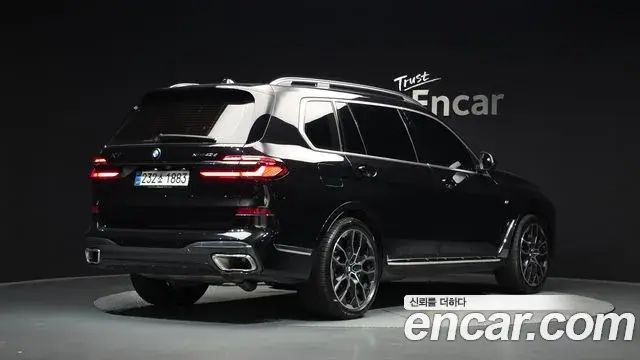 BMW X7 2025 — Şəkil 6/34