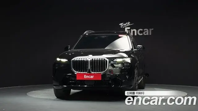 BMW X7 2025 — Şəkil 34/34