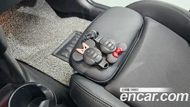 Mini Cooper 2020 — Photo 17/20