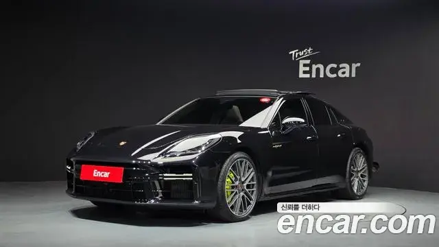Porsche Panamera 2025 — ფოტო 33/40