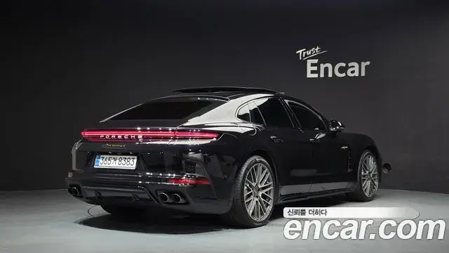 Porsche Panamera 2025 — ფოტო 5/40
