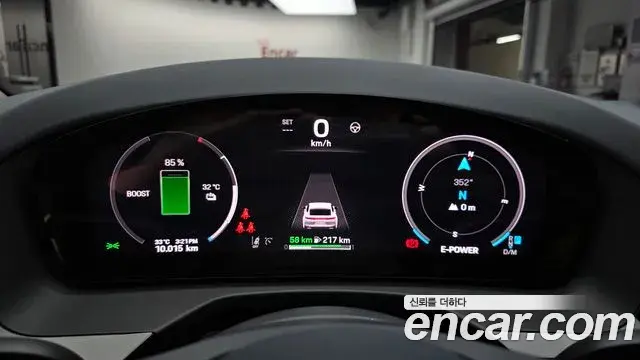 Porsche Panamera 2025 — ფოტო 7/40