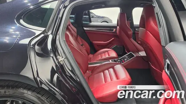 Porsche Panamera 2020 — Photo 6/39