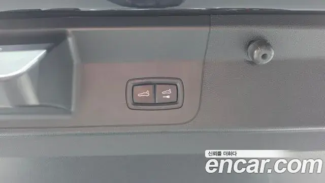 Porsche Panamera 2020 — Photo 23/39