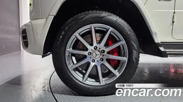 Mercedes-Benz G-Class 2020 — Şəkil 32/32