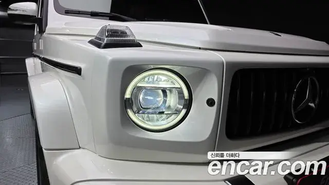 Mercedes-Benz G-Class 2020 — Şəkil 22/32