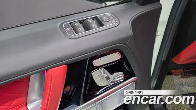 Mercedes-Benz G-Class 2020 — Şəkil 10/32
