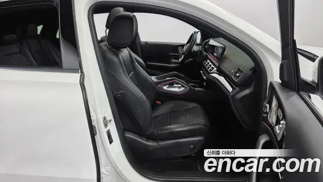 Mercedes-Benz GLE-Class 2021 — Фото 11/20