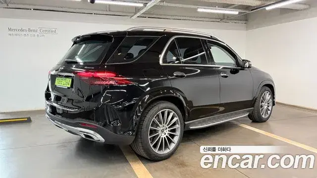 Mercedes-Benz GLE-Class 2025 — Фото 1/20