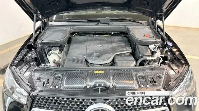 Mercedes-Benz GLE-Class 2025 — Фото 5/20