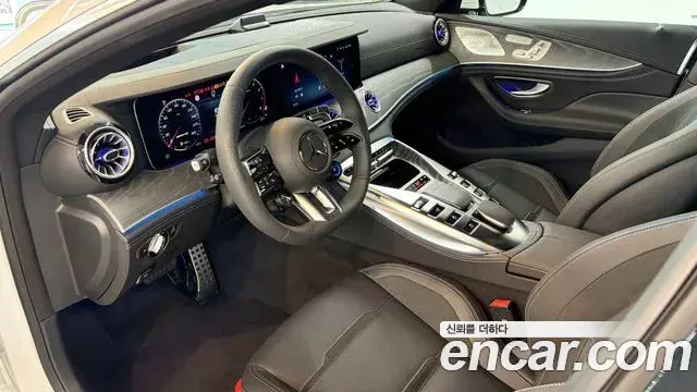 Mercedes-Benz AMG GT 2025 — Photo 8/20