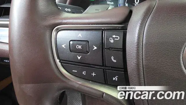 Lexus ES300h 2021 — ფოტო 9/41