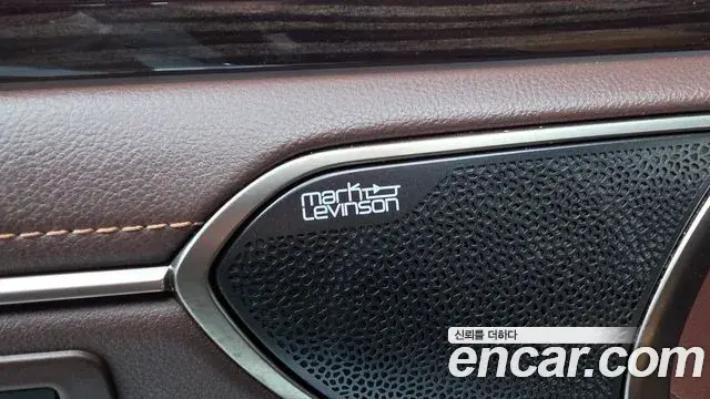 Lexus ES300h 2021 — ფოტო 22/41