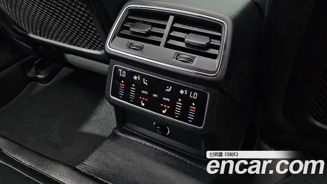 Audi A6 2020 — Фото 17/20