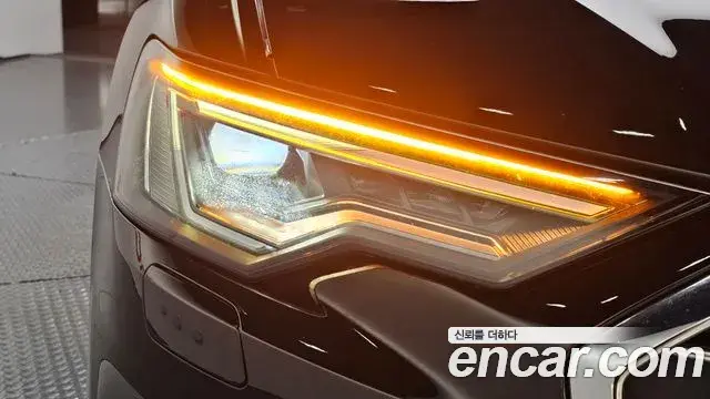 Audi A6 2020 — ფოტო 15/30