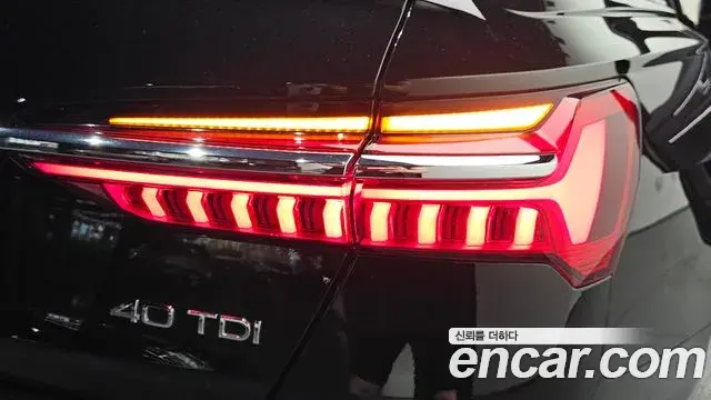 Audi A6 2020 — ფოტო 13/30