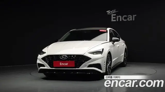 Hyundai Sonata 2021 — Фото 3/20