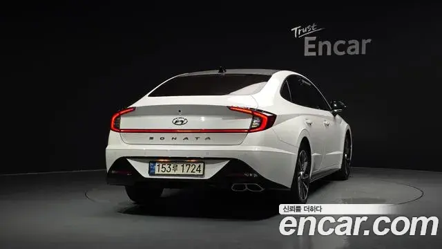 Hyundai Sonata 2021 — Фото 4/20