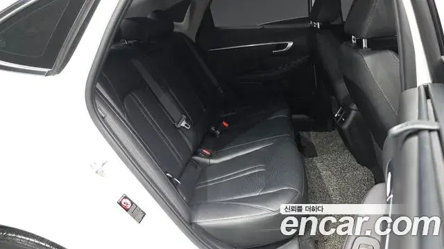 Hyundai Sonata 2021 — Фото 12/20