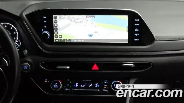 Hyundai Sonata 2021 — Фото 14/20