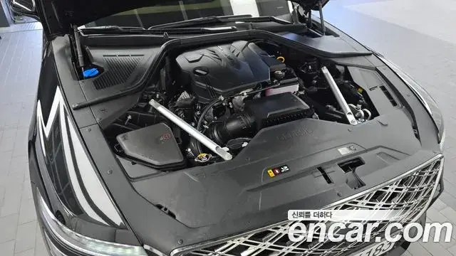 Genesis G80 2025 — Şəkil 30/33