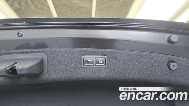 Genesis G80 2025 — Şəkil 24/33