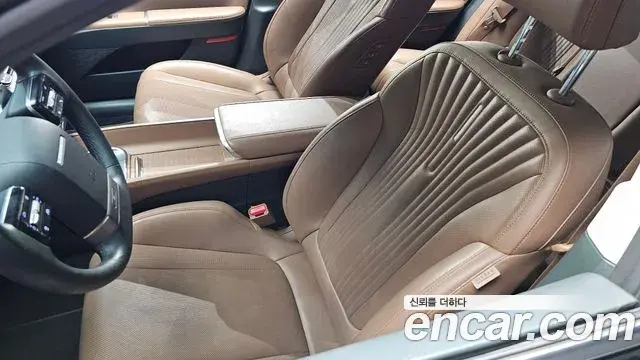 Hyundai Grandeur Hybrid 2023 — ფოტო 21/37