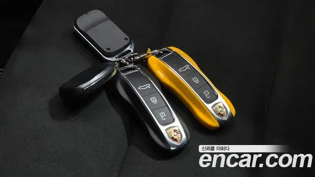 Porsche 911 2022 — Photo 16/20