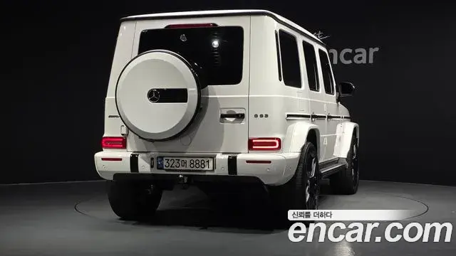 Mercedes-Benz G-Class 2021 — Фото 4/20