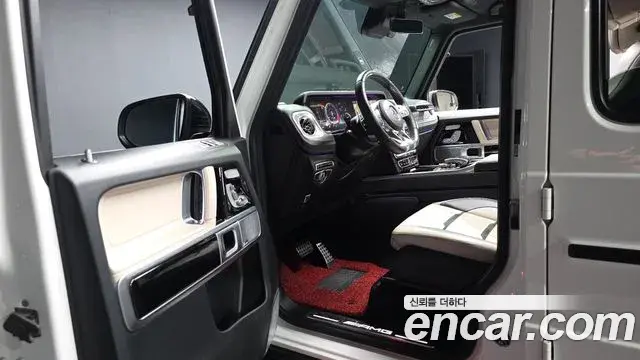 Mercedes-Benz G-Class 2021 — Фото 10/20