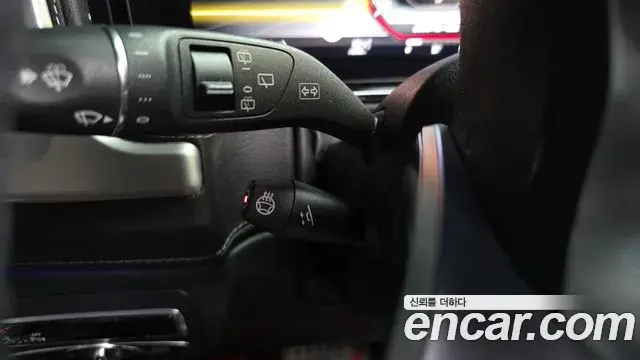 Mercedes-Benz G-Class 2021 — ფოტო 11/36