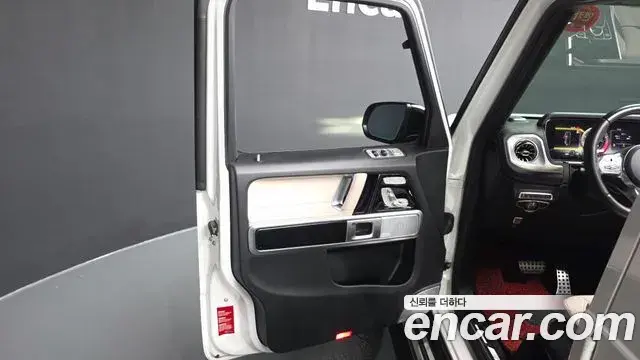 Mercedes-Benz G-Class 2021 — ფოტო 14/36