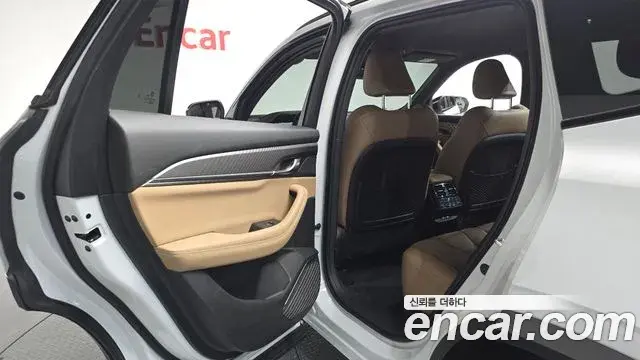 Renault Samsung Grand Koleos 2025 — Şəkil 9/34