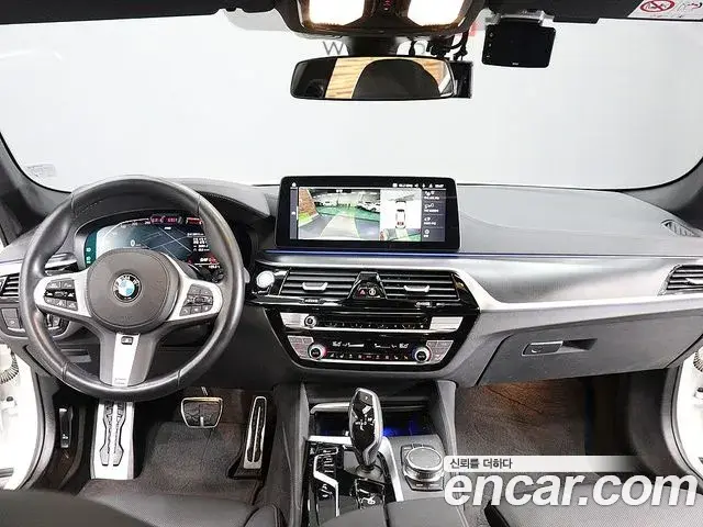 BMW 5 Series 2023 — Şəkil 7/20