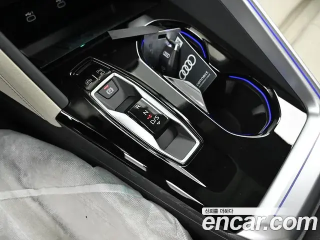 Audi Q5 2025 — ფოტო 18/20